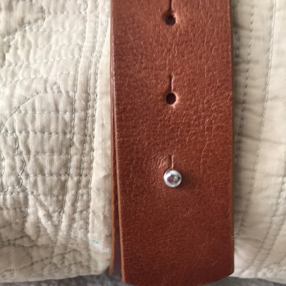 A Danier genuine leather belt. EUC, size small - Picture 4 of 6